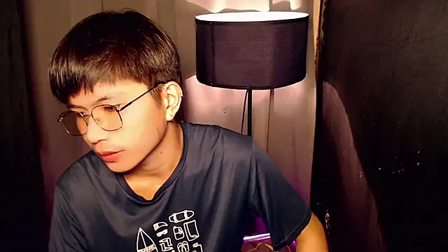 Sexy Handsome Drex online show from 02.28.25