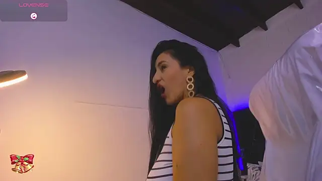 lauren fit online show from 03.21.25