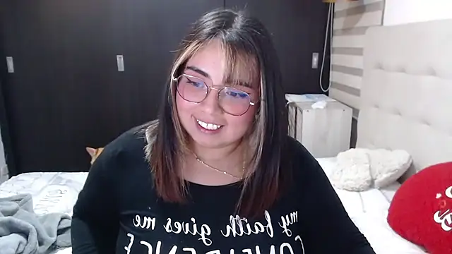 yini angel online show from 06.22.26