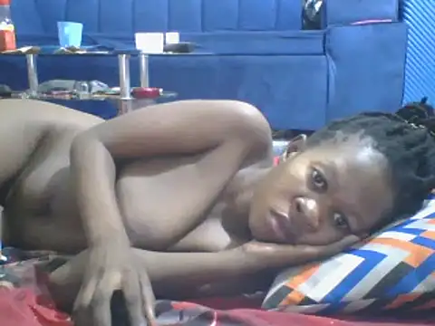 Snapshot of africanpussy22 chatting on 12.05.24 africanpussy22 online show from 12.05.24