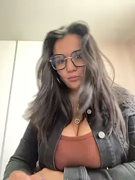 SWEETLILY18 online show from 01.25.25