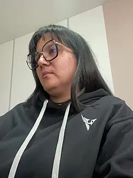 SWEETLILY18 online show from 01.27.25