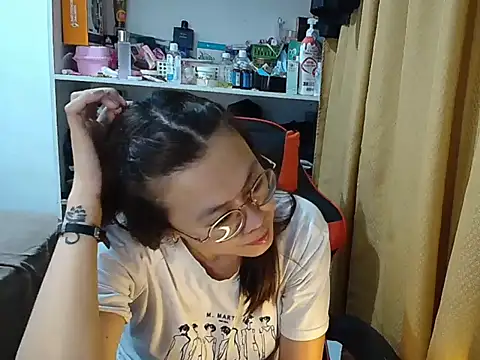 Snapshot of crizzybel chatting on 01.15.26 crizzybel online show from 01.15.26