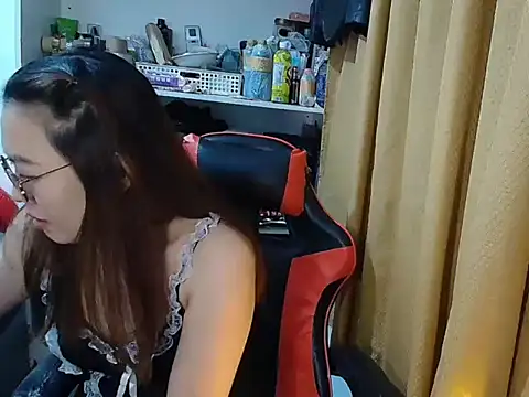 Snapshot of crizzybel chatting on 03.02.26 crizzybel online show from 03.02.26