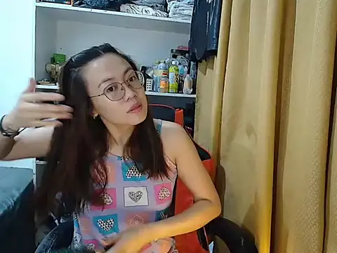 Snapshot of crizzybel chatting on 03.06.26 crizzybel online show from 03.06.26