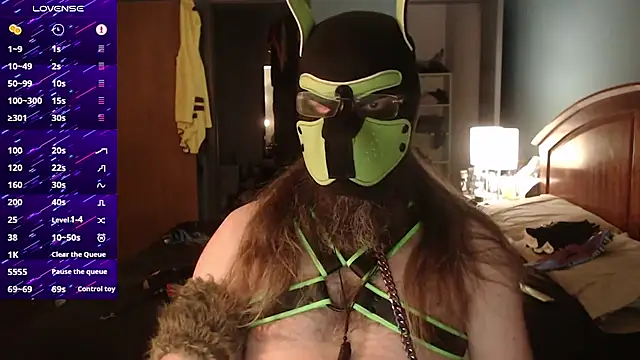 Snapshot of kinkywolf429 chatting on 10.12.25 kinkywolf429 online show from 10.12.25