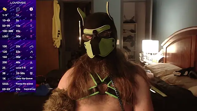 Snapshot of kinkywolf429 chatting on 10.21.25 kinkywolf429 online show from 10.21.25