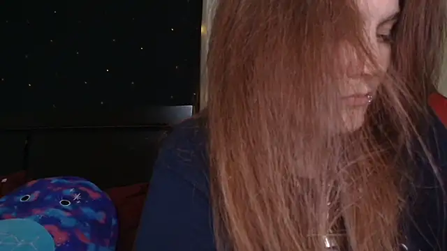 Snapshot of ToxicLilly chatting on 11.15.25 ToxicLilly online show from 11.15.25