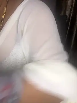 Zoya Varma004 online show from 09.11.25