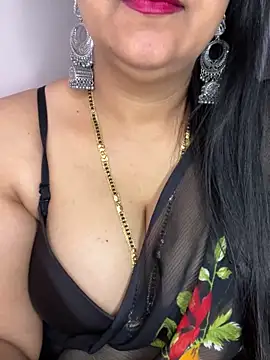 Zoya Varma004 online show from 02.04.26