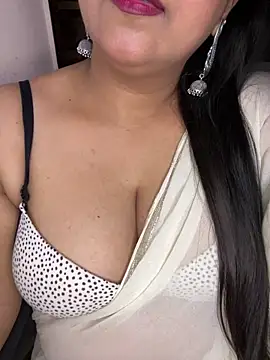 Zoya Varma004 online show from 03.08.26