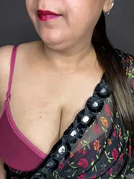 Zoya Varma004 online show from 08.05.26