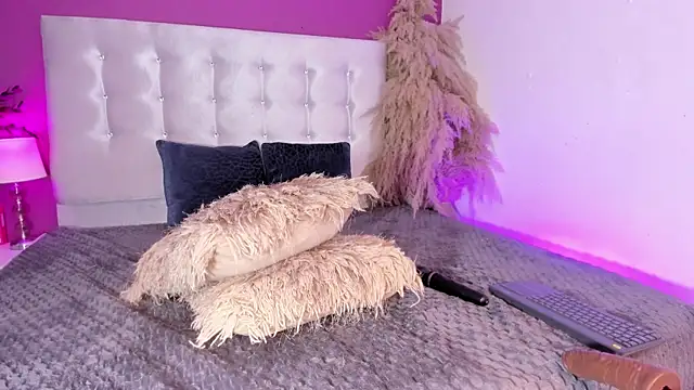 Brunna-Brownn online show from 06.27.26