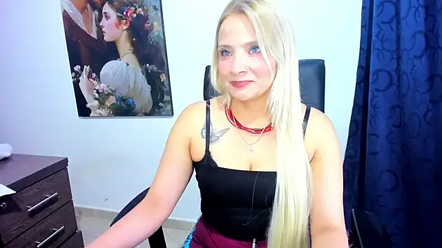Martina smth online show from 09.17.25