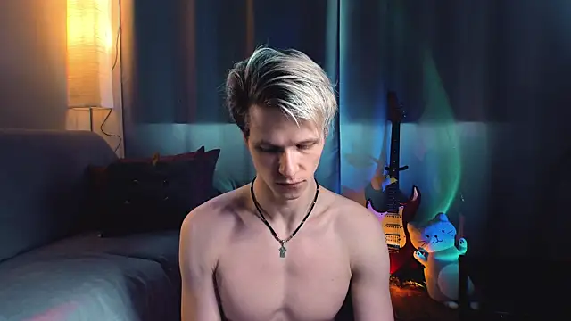 Breston Sweet online show from 03.03.26