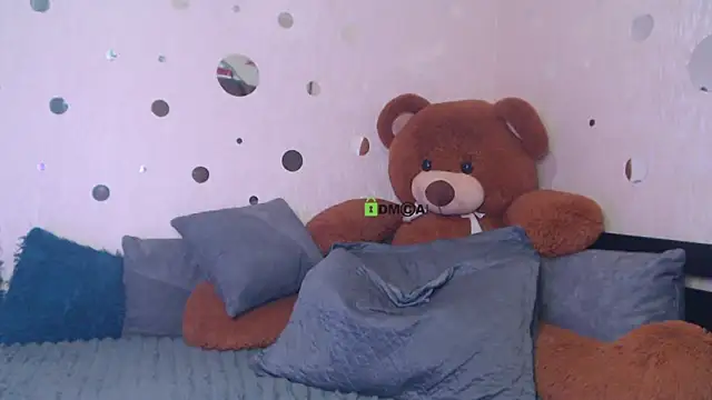 GENTLY--EVIL online show from 02.09.25