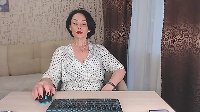 BelovedLady online show from 11.26.25