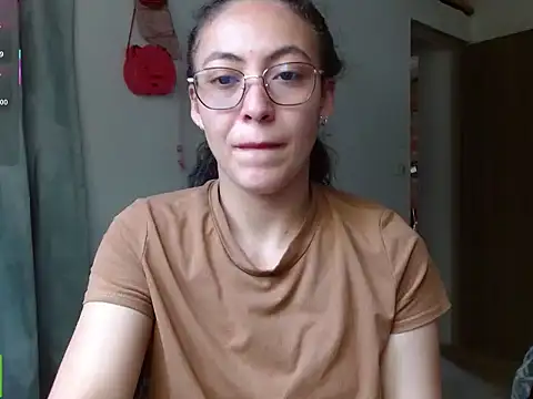 Olivia Bright online show from 02.17.26