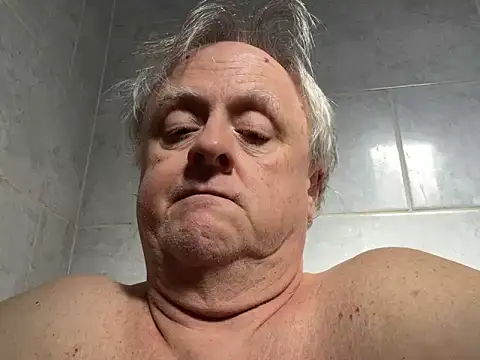 Snapshot of bigbadjon69 chatting on 03.08.25 bigbadjon69 online show from 03.08.25