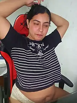 Mary pinkish online show from 02.12.25