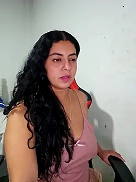 Mary pinkish online show from 03.11.26