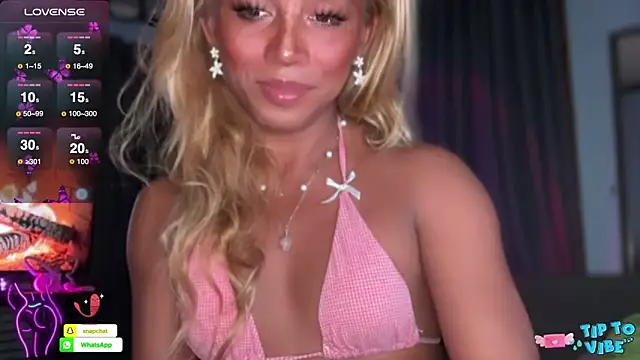 Snapshot of cockprincess_diannaxx chatting on 12.14.25 cockprincess diannaxx online show from 12.14.25