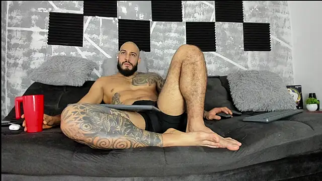 leonidas 18k online show from 06.14.26