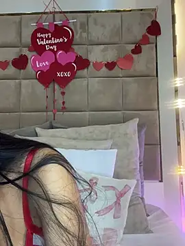 Victoria adaams online show from 02.12.25