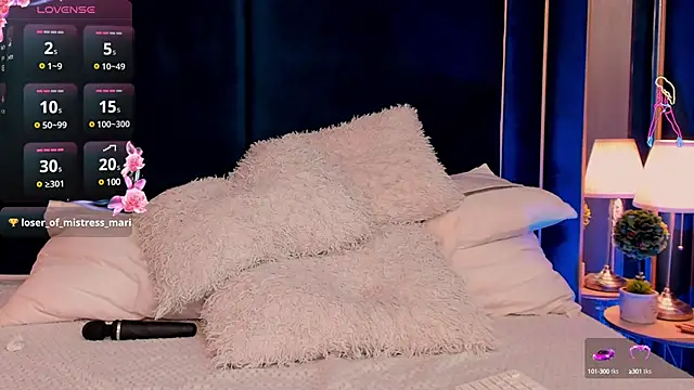 Snapshot of VanessaAngel chatting on 03.11.25 VanessaAngel online show from 03.11.25