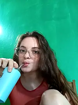 Emmacut online show from 11.25.25