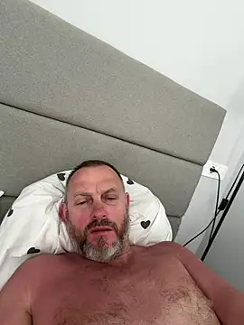 Snapshot of GHsveter chatting on 07.28.26 GHsveter online show from 07.28.26