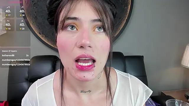 miss sharlotte18 online show from 02.24.25