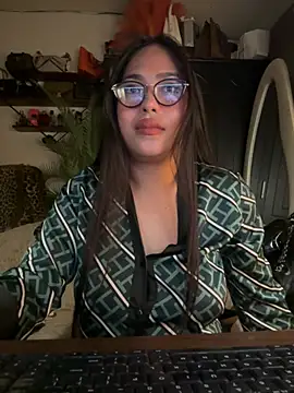BigDominaMia online show from 07.18.26
