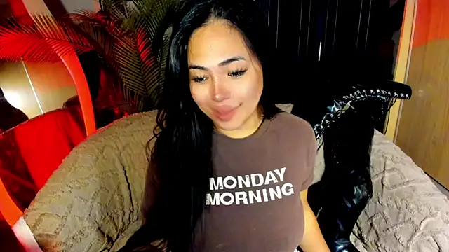 BigDominaMia online show from 07.21.26