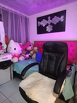 Snapshot of Teffy__xxx chatting on 10.16.25 Teffy  xxx online show from 10.16.25