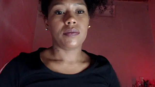 Snapshot of cherry_cleou chatting on 02.24.25 cherry cleou online show from 02.24.25