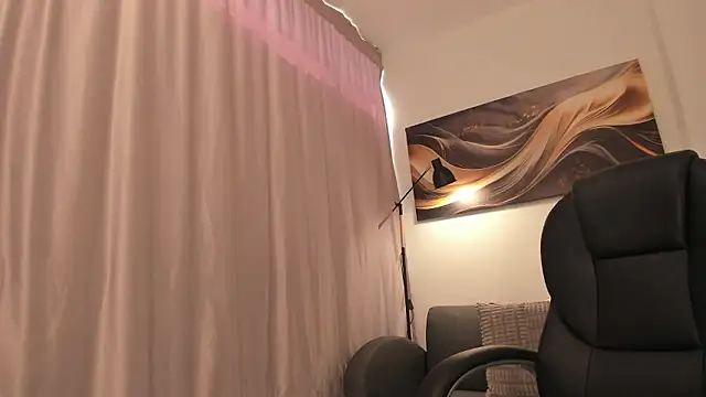 SALOME F0X  online show from 01.07.26