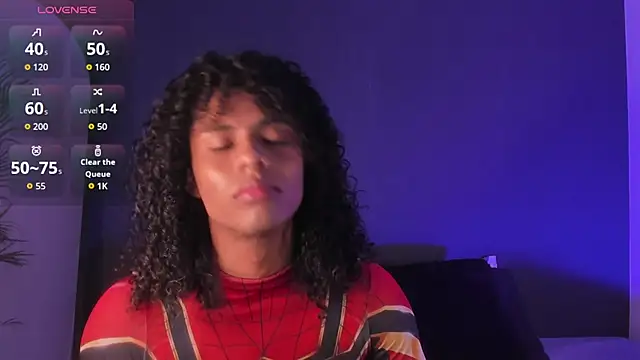 Snapshot of Lucas_eevans chatting on 10.08.25 Lucas eevans online show from 10.08.25