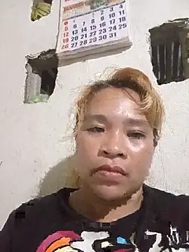 Snapshot of wet_babexxx chatting on 11.05.25 wet babexxx online show from 11.05.25