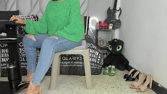 MirandaHaguen online show from 05.18.26