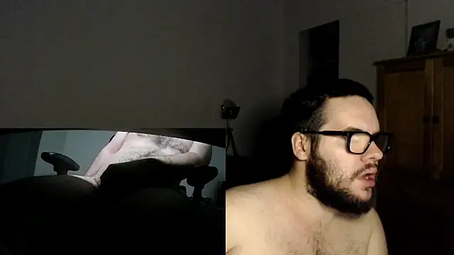 Snapshot of fck_boy123 chatting on 12.20.24 fck boy123 online show from 12.20.24