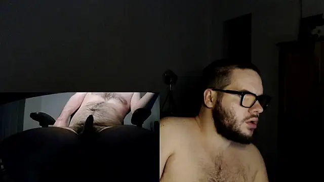 Snapshot of fck_boy123 chatting on 03.18.25 fck boy123 online show from 03.18.25