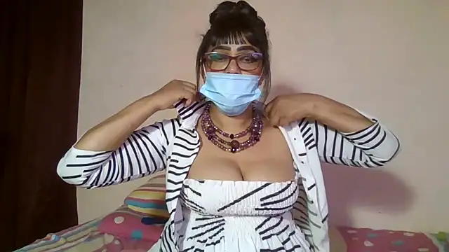 Snapshot of tharu_sweet chatting on 03.15.25 tharu sweet online show from 03.15.25