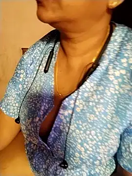 Snapshot of tharu_sweet chatting on 09.15.25 tharu sweet online show from 09.15.25
