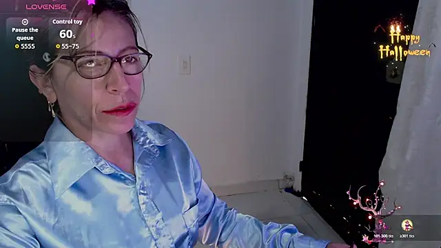 Chayla Ruiz online show from 11.12.25