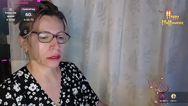 Chayla Ruiz online show from 11.20.25