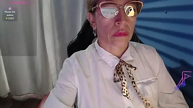 Chayla Ruiz online show from 04.29.26