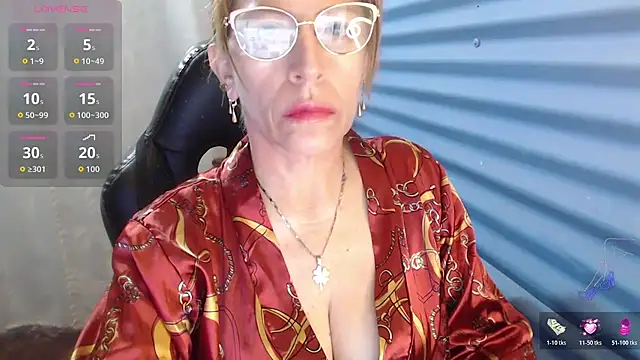 Snapshot of Chayla_Ruiz chatting on 05.05.26 Chayla Ruiz online show from 05.05.26