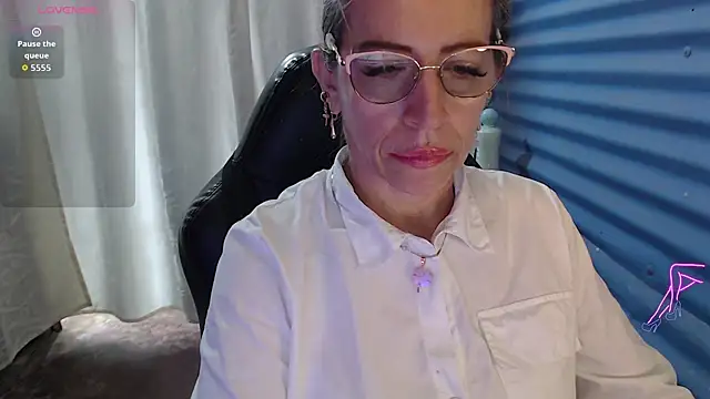Snapshot of Chayla_Ruiz chatting on 06.02.26 Chayla Ruiz online show from 06.02.26