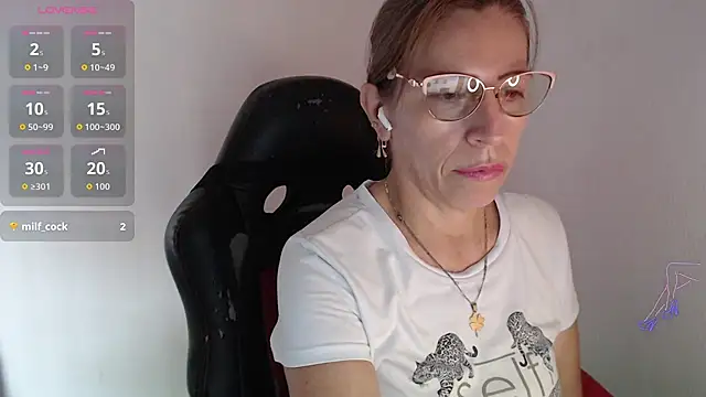 Snapshot of Chayla_Ruiz chatting on 07.04.26 Chayla Ruiz online show from 07.04.26